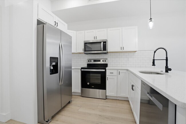 Foto del edificio - 147-149 N Gross St