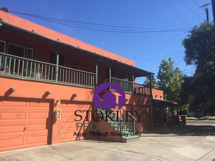 Foto principal - 513 C St