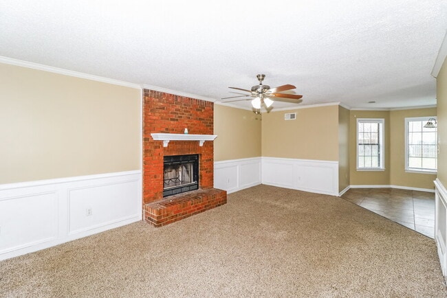 Foto del edificio - 2691 Country Lawn Cove