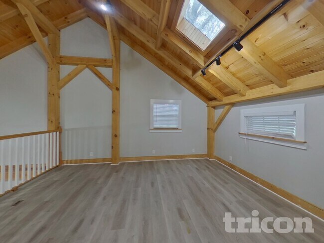 Foto del edificio - 3312 Carson Oaks Ln