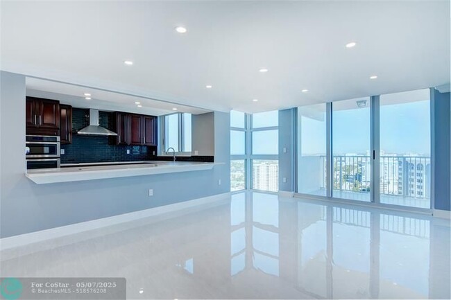 Foto del edificio - 1360 S Ocean Blvd