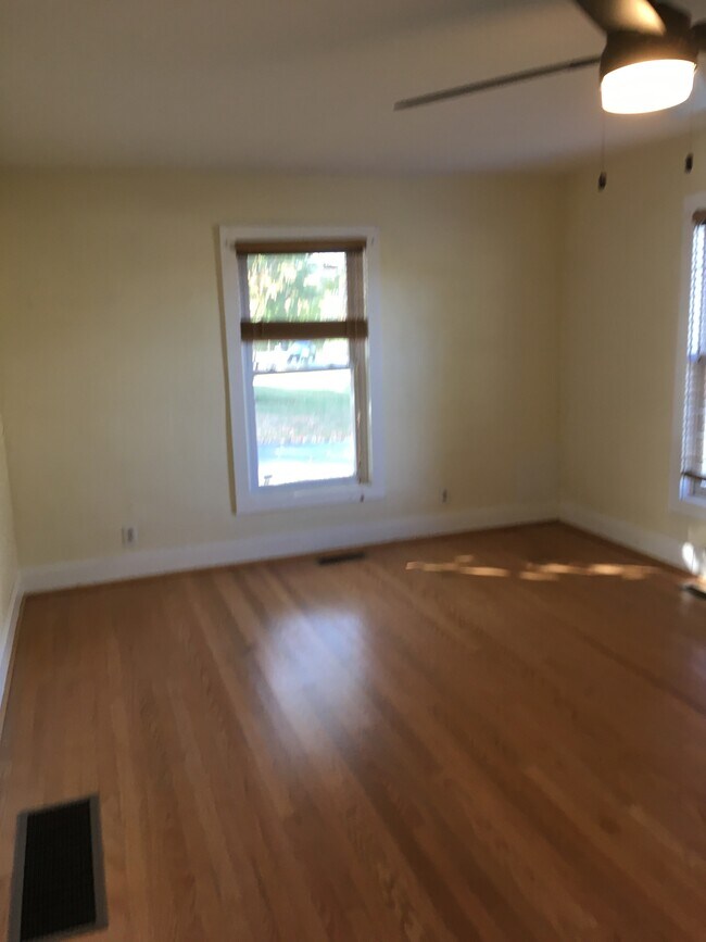 1/4 of Living Room (rest is tarted and being painted) - 5687 Colonels Dr