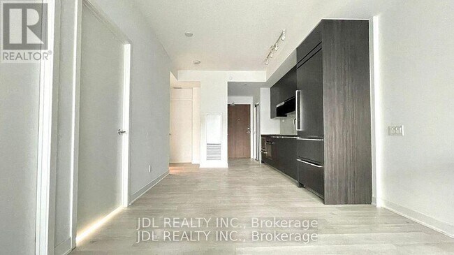 Photo du bâtiment - 90 Queens Wharf Rd