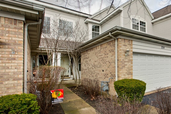 Building Photo - 274 Bay Dr