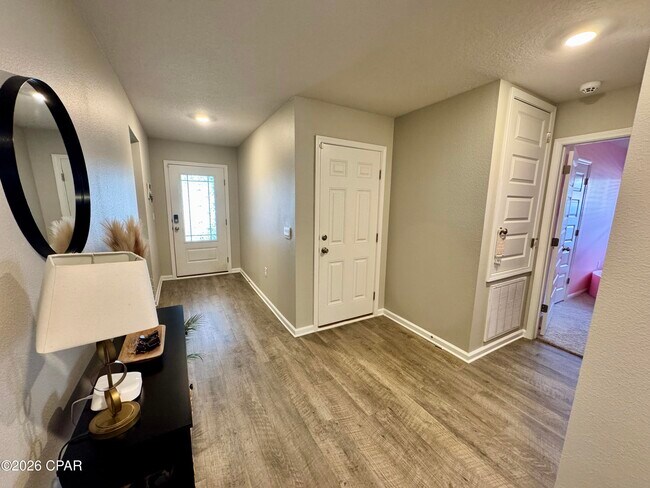 Foto del edificio - 4828 Conner Ln