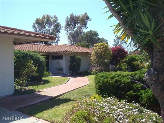 Building Photo - 5 Oceanaire Dr