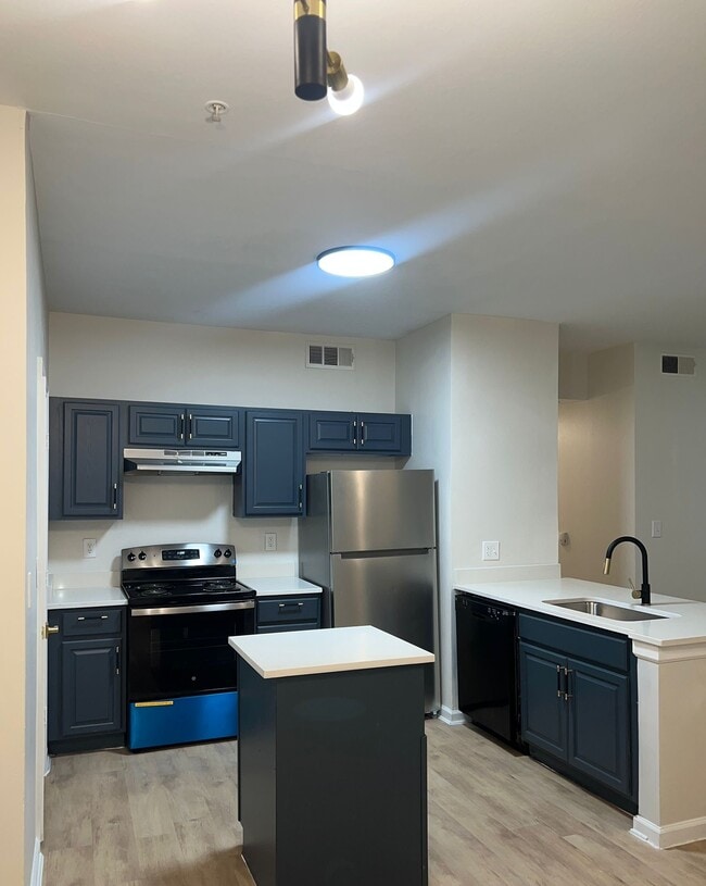 GD A Kitchen - Riata Apartments