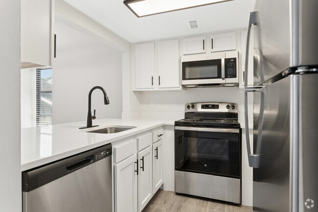 Interior Photo - Bexley Village