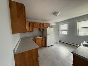 Building Photo - 527 Gallivan Blvd