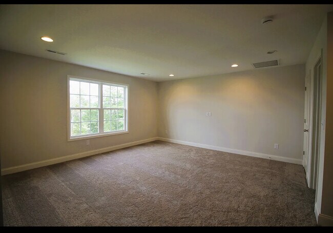 Foto del edificio - 9533 Snowy Cliff Ln