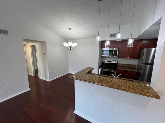 Foto del edificio - 5168 Conroy Rd