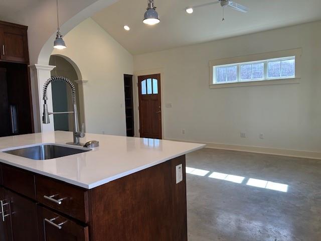 Foto del edificio - 5515 Joe Sayers Ave