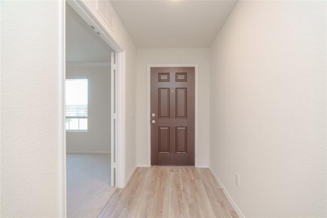Foto del edificio - 820 Forestdale Ct