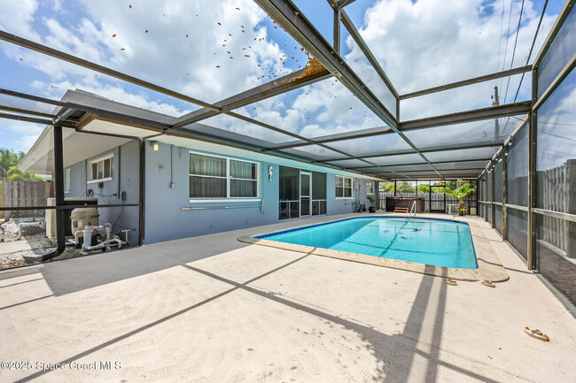 Building Photo - 382 Chester Dr