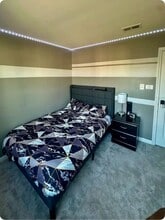 Building Photo - 109 Summer Dr