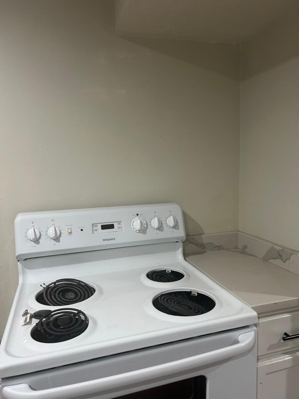 Building Photo - 3382 S 7860 W