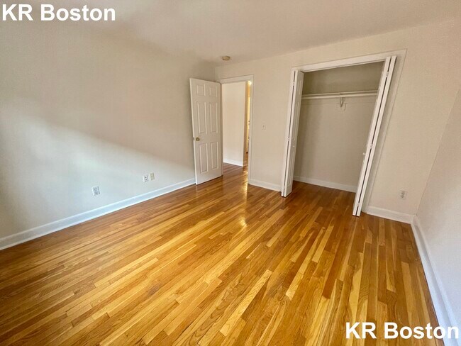Building Photo - 40 Harvard Ave