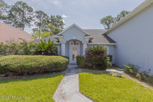 Building Photo - 13839 Devan Lee Dr E