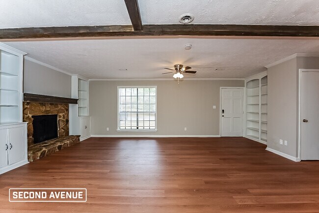 Building Photo - 134 Fairview Dr