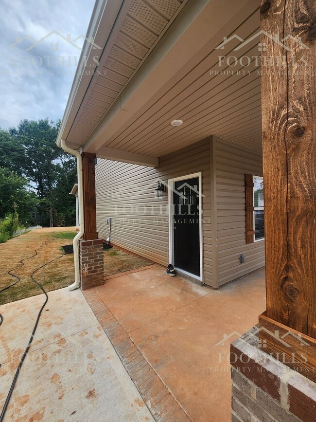 Building Photo - 113 Cypress Run