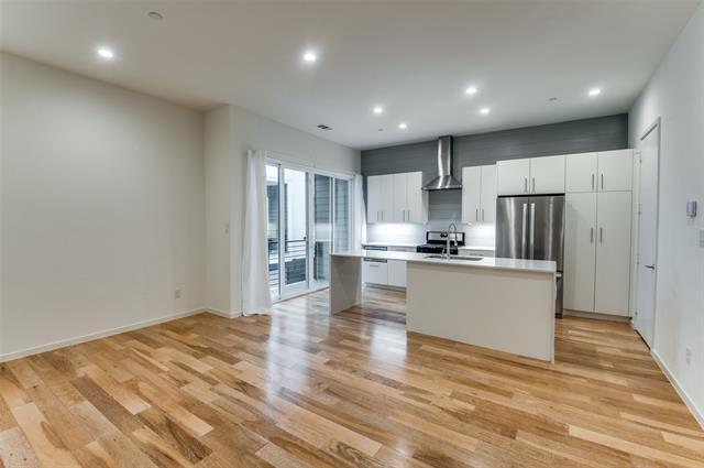 Foto del edificio - 3812 San Jacinto St