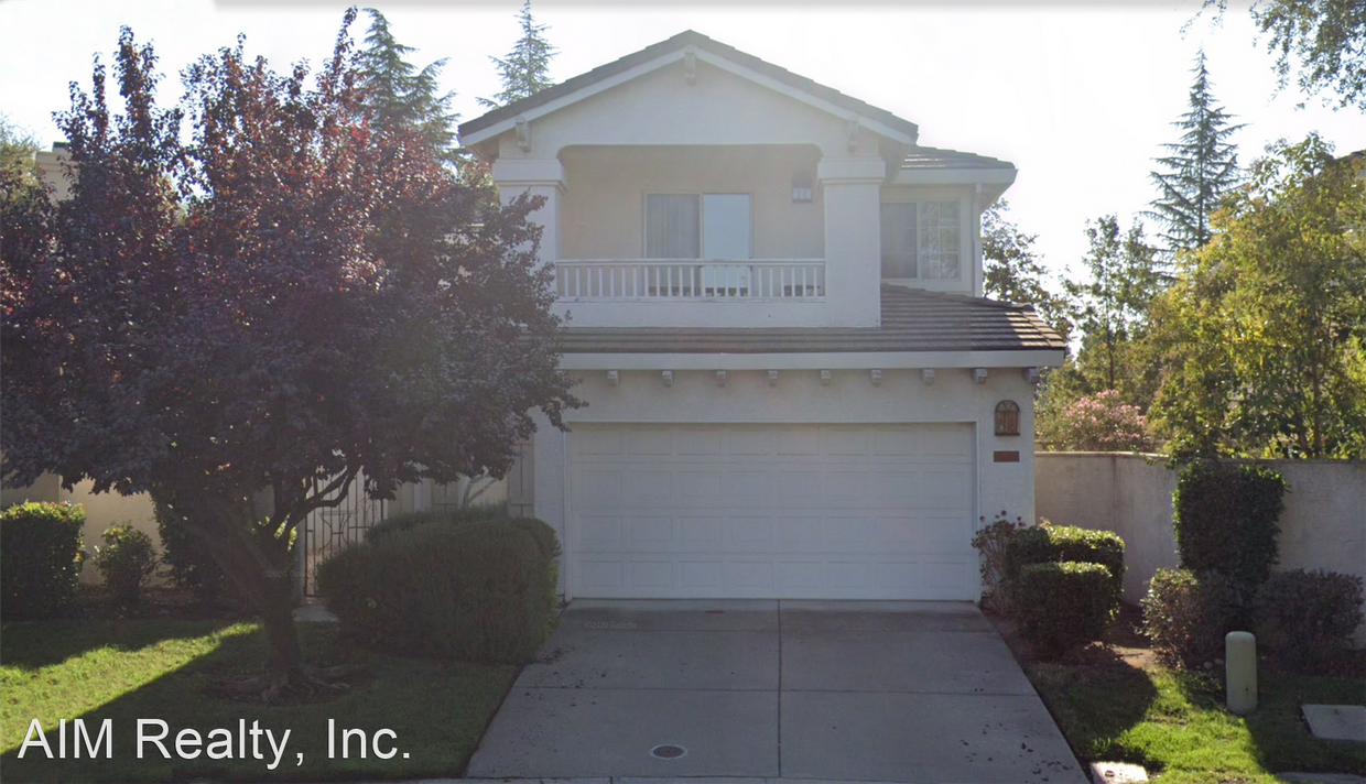 Primary Photo - 4 br, 2.5 bath House - 1556 PALATIA DR