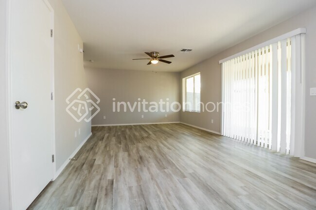 Foto del edificio - 11844 W Maui Ln