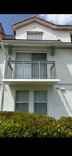 Building Photo - 2036 Alta Meadows Ln