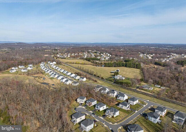 Building Photo - 40578 Sculpin Ct