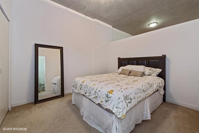 Bedroom - 235 W Van Buren St