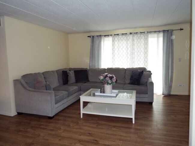 Foto del edificio - 1106 Westover Ln