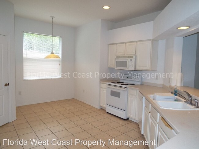 Building Photo - 4 br, 3 bath House - 5915 Laurel Creek Trl