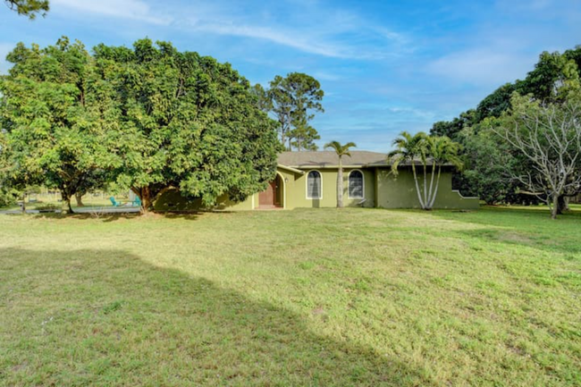 Building Photo - 5334 Fearnley Rd