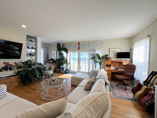 Foto del edificio - 712 E Broadway