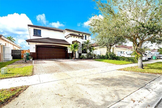 Foto del edificio - 22542 SW 103rd Ct