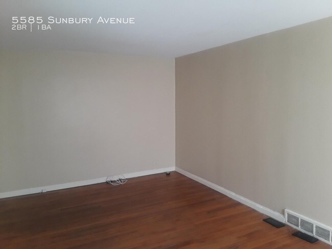 Foto del edificio - Cozy Country Club Hills Cutie