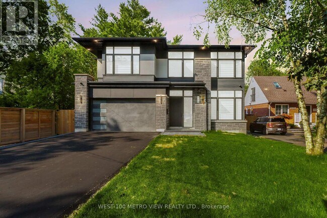 Building Photo - 245 Bronte Rd