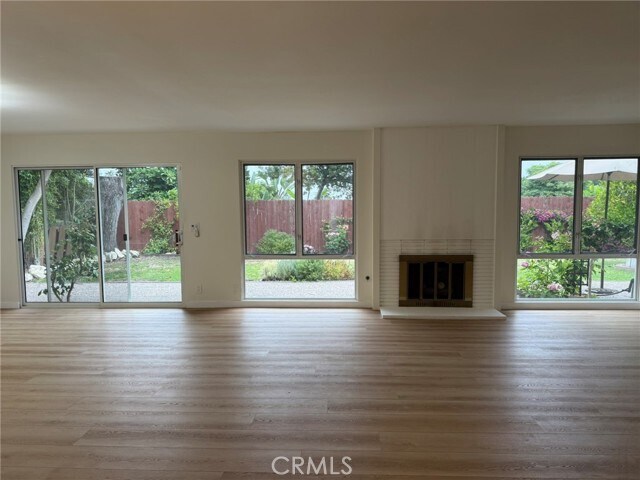 Foto del edificio - 27845 Hawthorne Blvd