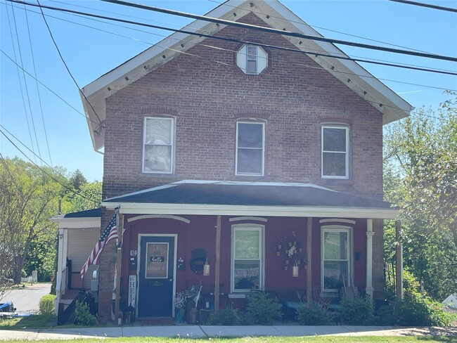 Building Photo - 103 Ulster Ave