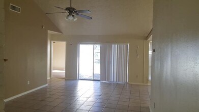 Building Photo - 10423 Tenneco Dr