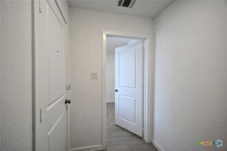 Building Photo - 3748 Axis Hl St