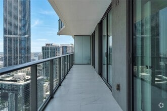 Building Photo - 1300 S Miami Ave