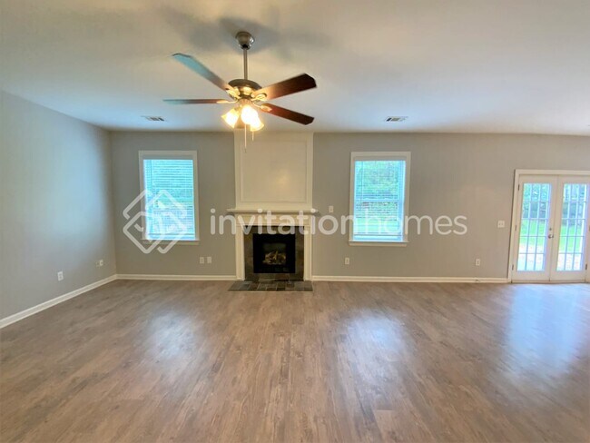 Building Photo - 2517 Mockingbird Ln