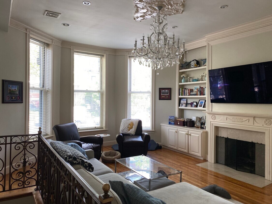 Foto principal - 341 Beacon St