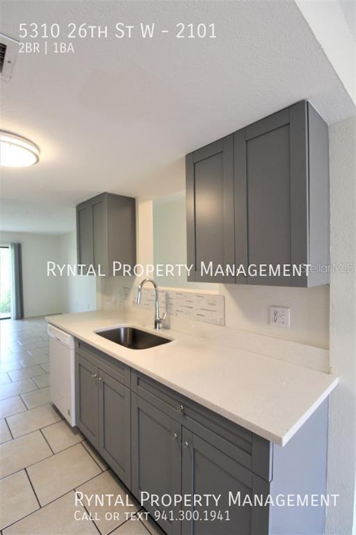 Foto del edificio - 5310 26th St W