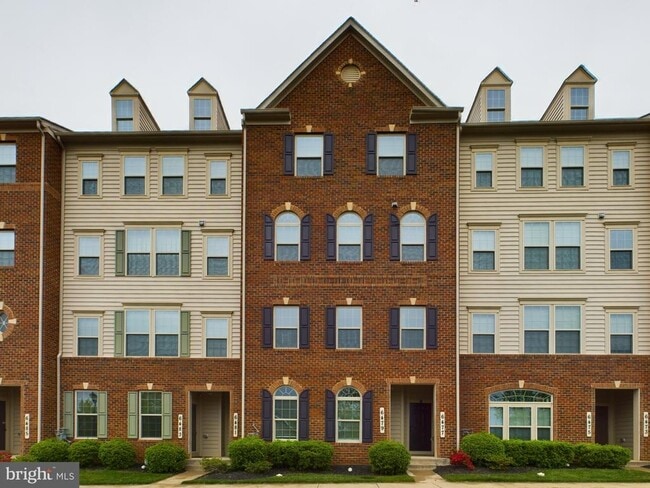 Foto del edificio - 6479 Jack Linton Dr S