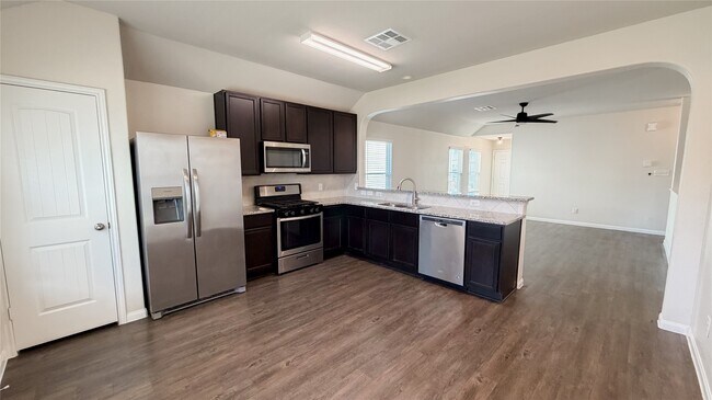 Building Photo - 25118 Falcon Castle Ln