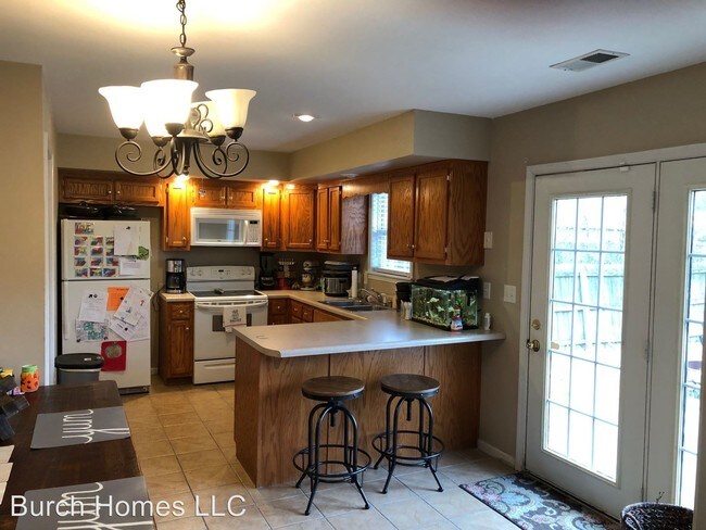 Building Photo - 3 br, 2 bath House - 2517 Britton Drive