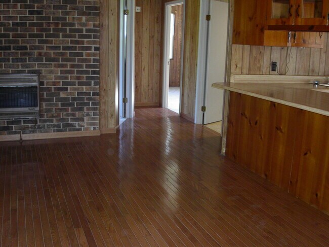 Foto del edificio - 2611 County Lake Rd