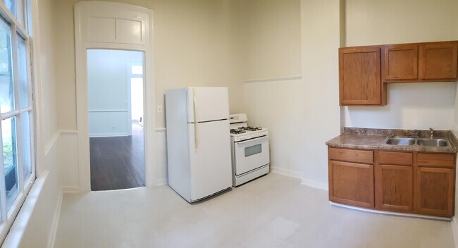 Foto del edificio - 718 Pleasant St